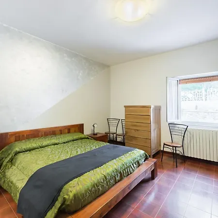 Torre - By Host4u Vila Leporano